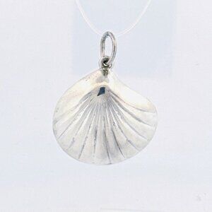 Vintage Sterling Silver 925 Hanging Ribbed Shell Pendant, Marked NF 925, 5.2g